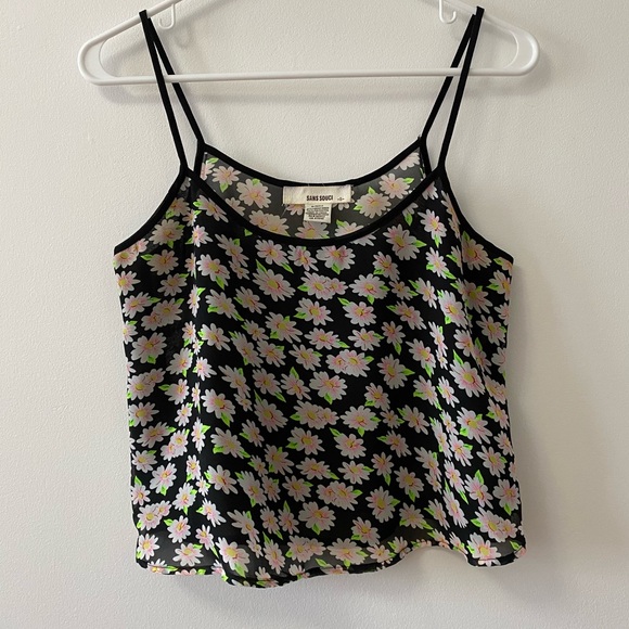 FLORAL AIRY TANK TOP BLOUSE - Picture 1 of 7